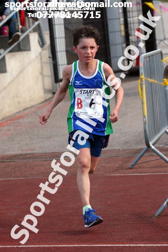 Boys under-13s  Northern 3 Stage Road Relay, SportsCity, Manchester. Photo: David T. Hewitson/Sports for All Pics